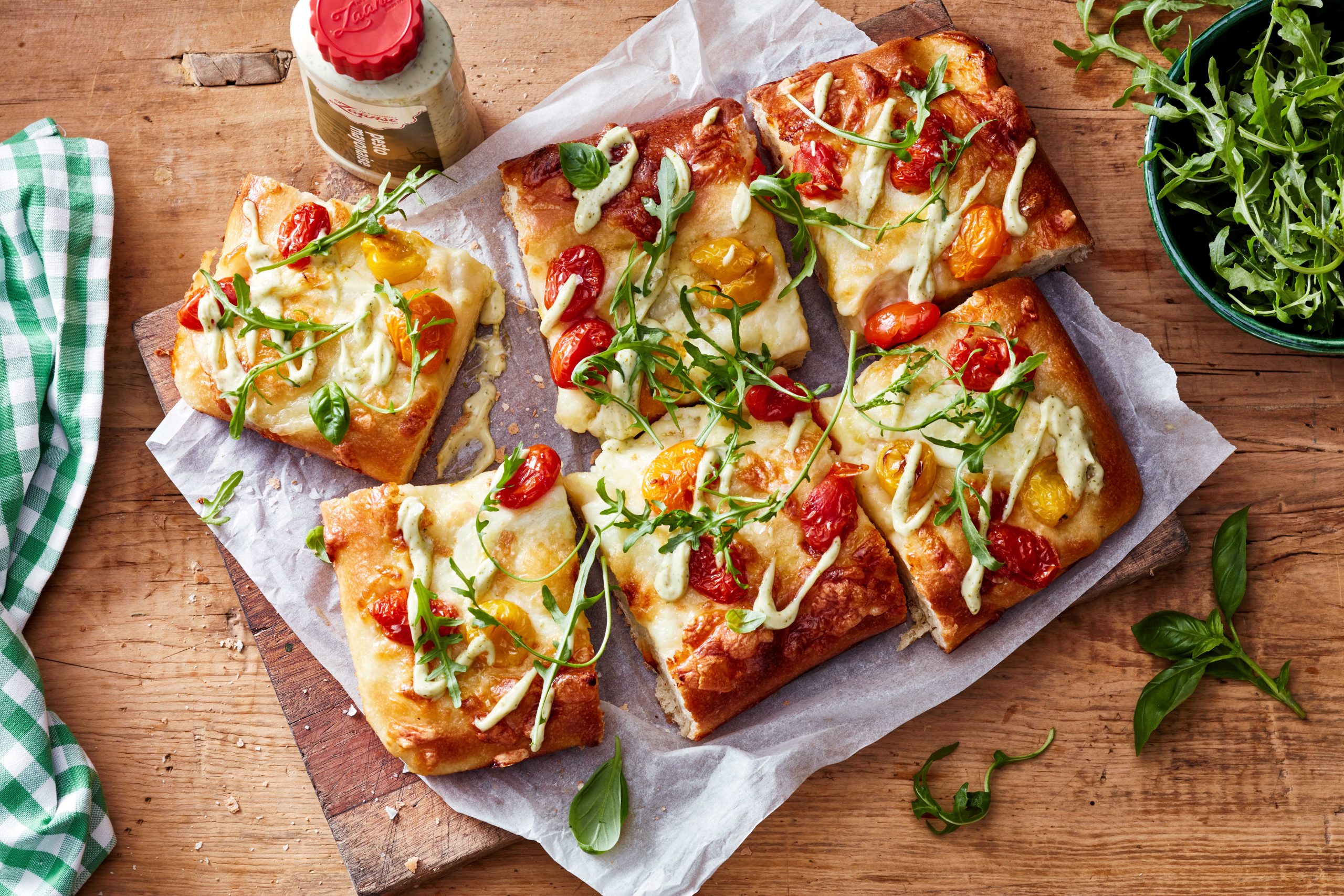Pizza_pesto_mayonaise Zaanse Pizza